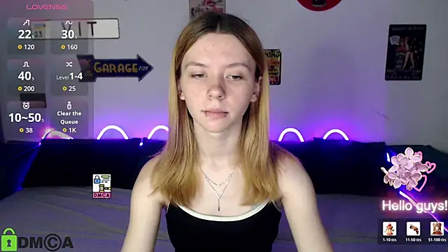 CarolInWonderland online show from 07-18-26, 06:33