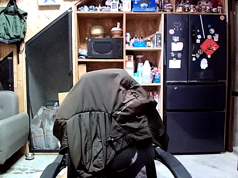 deansu0819 online show from 06-05-26, 01:06
