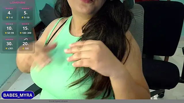 Snapshot of hey_rhea chatting on 06-22-26, 05:21 hey rhea online show from 06-22-26, 05:21