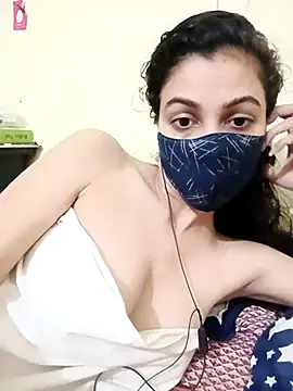 Shaina01 online show from 07-13-26, 06:40