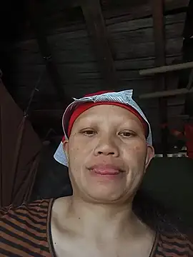Snapshot of Ila-min chatting on 07-27-26, 07:48 Ila-min online show from 07-27-26, 07:48