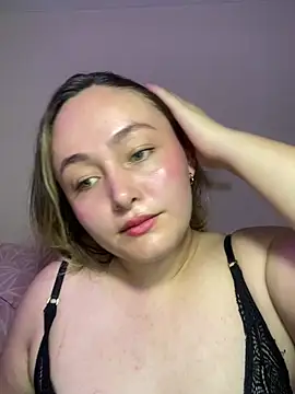 Snapshot of Rositafresitaa chatting on 06-11-26, 11:46 Rositafresitaa online show from 06-11-26, 11:46