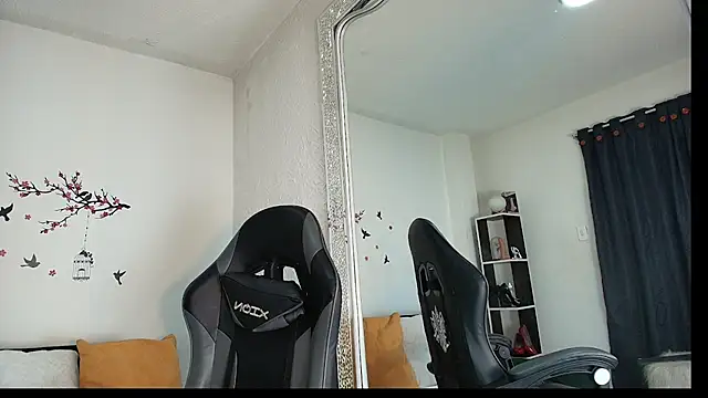  Anais Lanz online show from 06-26-26, 04:18