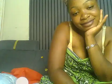 sweett camillah online show from 06-15-26, 09:25