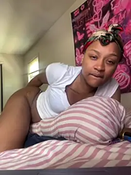 Prettywettkittycc online show from 06-10-26, 05:03