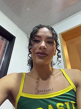 Snapshot of LiaDuquette chatting on 07-16-26, 09:34 LiaDuquette online show from 07-16-26, 09:34