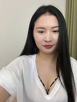 Snapshot of Doudou__520 chatting on 07-01-26, 03:34 Doudou 520 online show from 07-01-26, 03:34