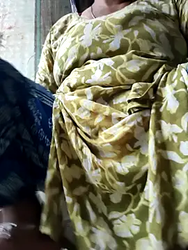 Snapshot of Your_Bhabhi69 chatting on 07-19-26, 12:52 Your Bhabhi69 online show from 07-19-26, 12:52