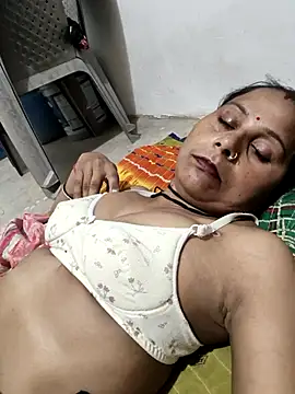 Snapshot of Karishna_hot chatting on 06-20-26, 10:59 Karishna hot online show from 06-20-26, 10:59