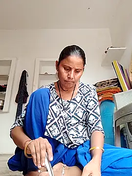 Snapshot of Karishna_hot chatting on 07-21-26, 06:48 Karishna hot online show from 07-21-26, 06:48