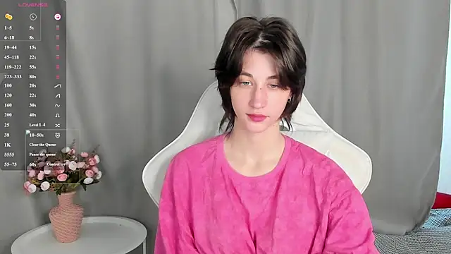 Carolina Lu online show from 06-14-26, 02:08