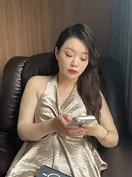 chuchu38677 online show from 06-07-26, 03:45