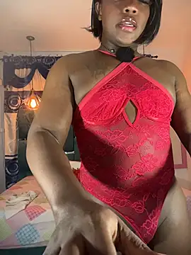 Snapshot of Fersecrettt_ chatting on 06-28-26, 02:40 Fersecrettt online show from 06-28-26, 02:40