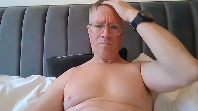 Snapshot of SinfulPulse69 chatting on 06-15-26, 05:40 SinfulPulse69 online show from 06-15-26, 05:40