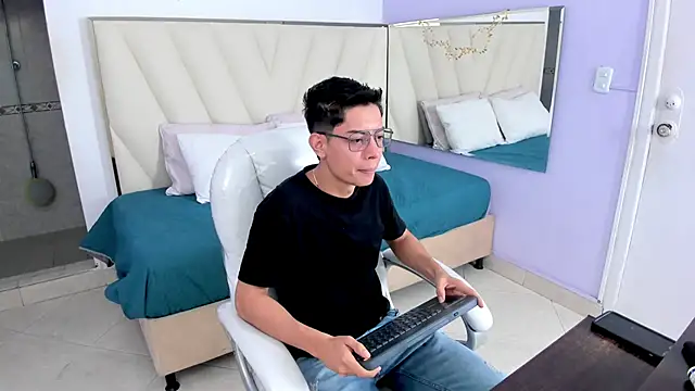 Ethan12  online show from 06-16-26, 03:17