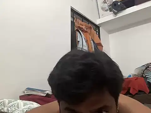 Snapshot of NAVIN0001 chatting on 07-18-26, 07:00 NAVIN0001 online show from 07-18-26, 07:00