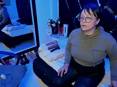 Susana Flame online show from 07-22-26, 03:41