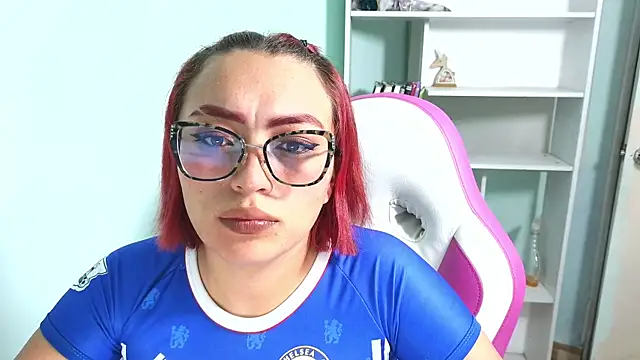 Hannahh  online show from 06-19-26, 03:45