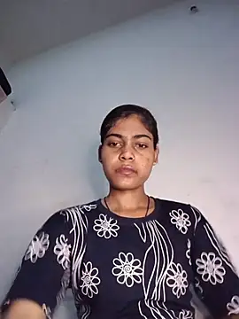 Snapshot of aapki_priya chatting on 06-12-26, 04:54 aapki priya online show from 06-12-26, 04:54