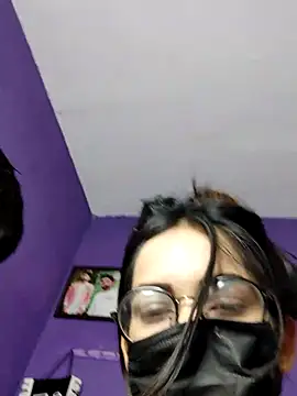 Snapshot of Swetie_Priyaaaaa chatting on 06-09-26, 07:42 Swetie Priyaaaaa online show from 06-09-26, 07:42