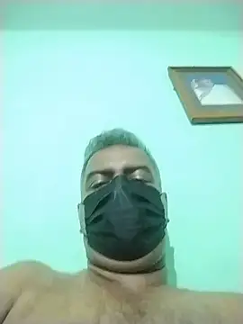 Snapshot of daddys_small_dick chatting on 06-09-26, 06:42 daddys small dick online show from 06-09-26, 06:42
