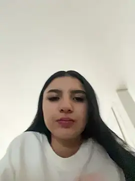 MilanMoon  online show from 07-12-26, 12:06