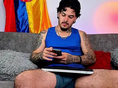 Austin Rayne online show from 06-19-26, 03:56