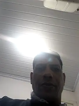 Snapshot of paulogostoso25 chatting on 06-13-26, 01:36 paulogostoso25 online show from 06-13-26, 01:36