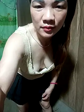 Snapshot of Eirlys-baby chatting on 07-19-26, 04:54 Eirlys-baby online show from 07-19-26, 04:54