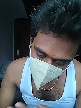 Snapshot of Sursan chatting on 07-11-26, 11:54 Sursan online show from 07-11-26, 11:54