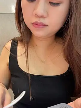 Snapshot of mimi05231 chatting on 07-26-26, 03:46 mimi05231 online show from 07-26-26, 03:46
