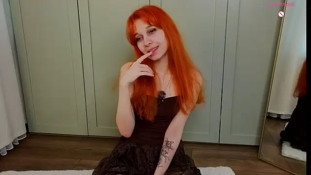 Snapshot of tgirlfoxy chatting on 06-07-26, 08:52 tgirlfoxy online show from 06-07-26, 08:52