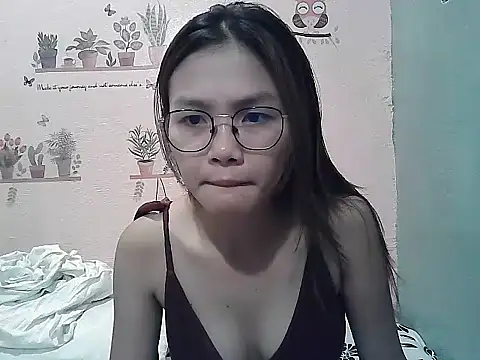 Snapshot of ClassyCrushpinay chatting on 06-25-26, 12:54 ClassyCrushpinay online show from 06-25-26, 12:54