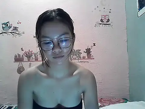 ClassyCrushpinay online show from 06-13-26, 12:36