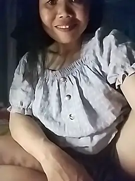 Snapshot of Vitamins-e chatting on 07-14-26, 03:22 Vitamins-e online show from 07-14-26, 03:22