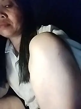 Snapshot of Vitamins-e chatting on 07-31-26, 02:47 Vitamins-e online show from 07-31-26, 02:47