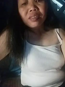 Snapshot of Vitamins-e chatting on 07-19-26, 05:38 Vitamins-e online show from 07-19-26, 05:38