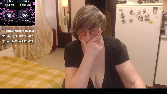 Sharon Amore online show from 07-26-26, 04:41