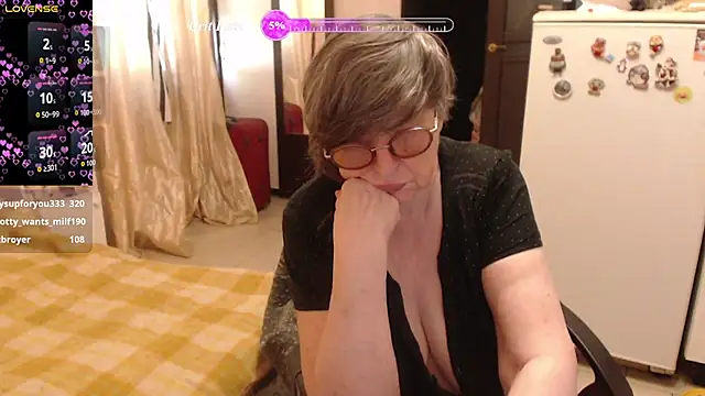 Sharon Amore online show from 07-16-26, 09:39
