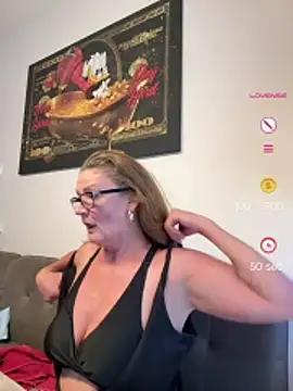 MumGabriela online show from 07-15-26, 10:55