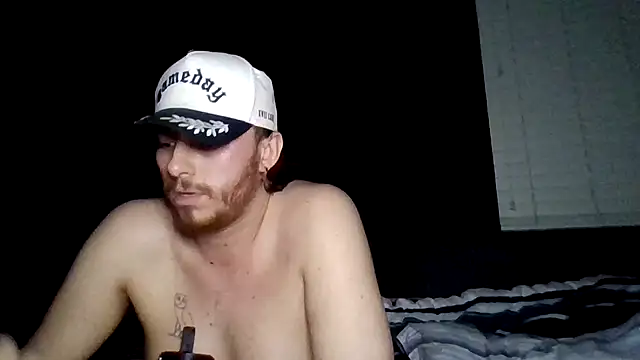 Snapshot of Mikecloudyhawk chatting on 06-18-26, 09:14 Mikecloudyhawk online show from 06-18-26, 09:14