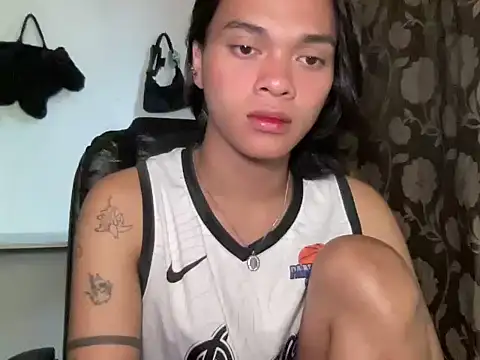Justine0419 online show from 07-12-26, 09:32