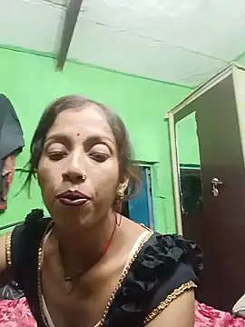 Snapshot of Cut_shivi56 chatting on 07-14-26, 04:13 Cut shivi56 online show from 07-14-26, 04:13