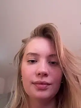 Melanie  murr online show from 06-08-26, 01:00