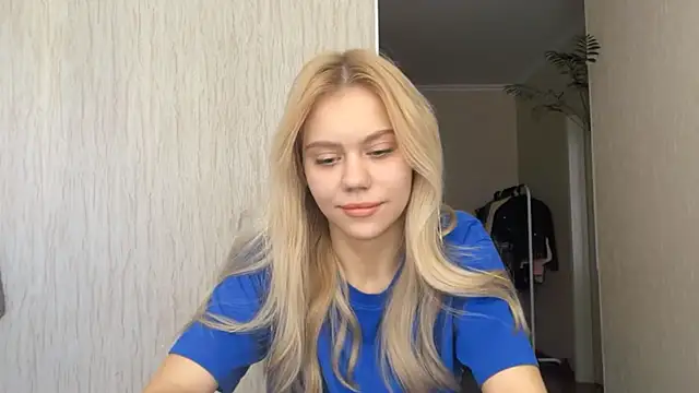 Glamorforyou online show from 06-20-26, 05:12