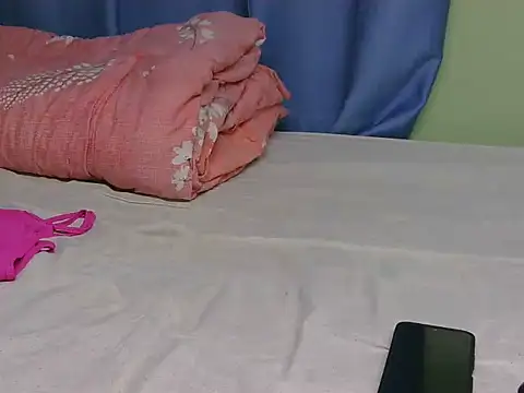 sexxybutty24 online show from 06-26-26, 07:52