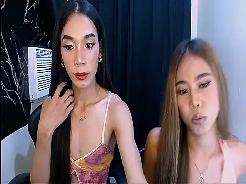 Snapshot of Lavianfoxx chatting on 06-08-26, 07:53 Lavianfoxx online show from 06-08-26, 07:53