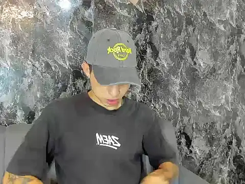 Snapshot of cameron_lux77 chatting on 07-18-26, 03:37 cameron lux77 online show from 07-18-26, 03:37