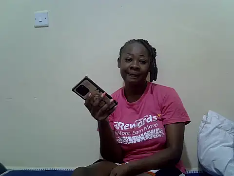 Snapshot of ashly_babe chatting on 06-11-26, 06:10 ashly babe online show from 06-11-26, 06:10