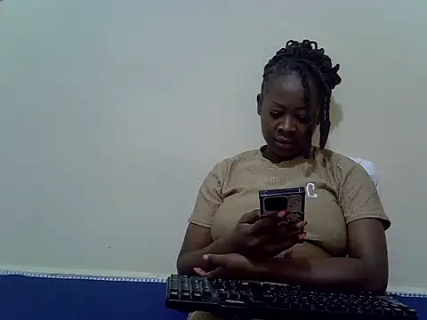 Snapshot of ashly_babe chatting on 06-10-26, 07:53 ashly babe online show from 06-10-26, 07:53